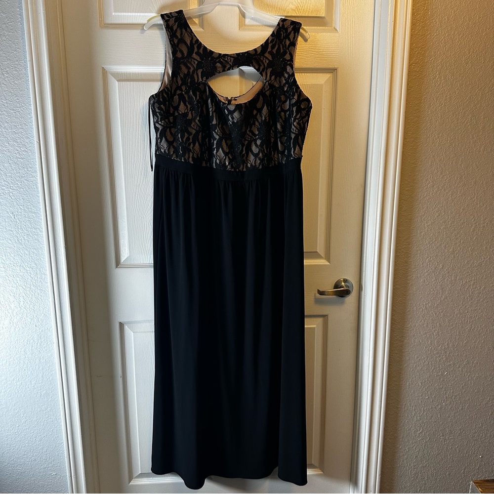 Elegant Black Lace Dress NW Women size 18W